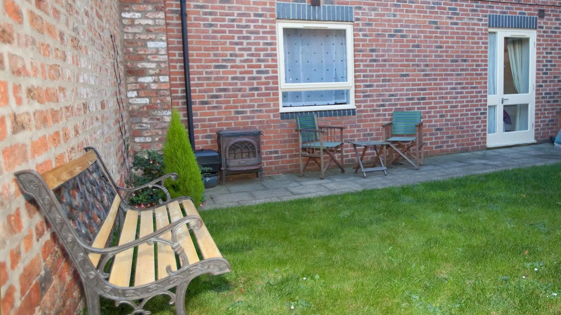 Riverbank View Three Bedroom Apartment With Free Parking York United Kingdom